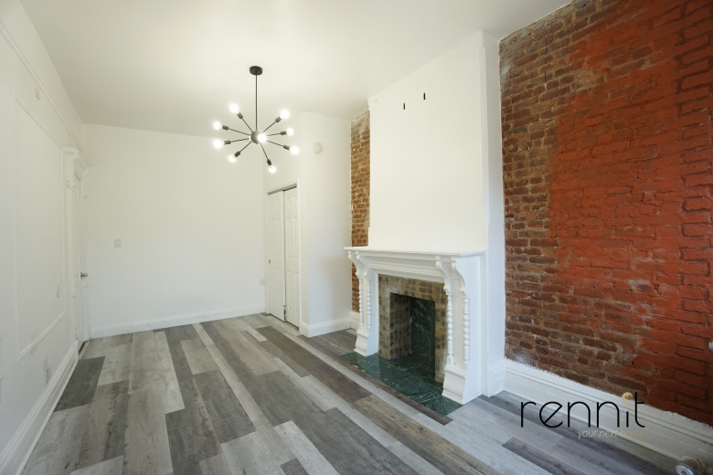 1002 Putnam Ave, Apt 1 Image 6