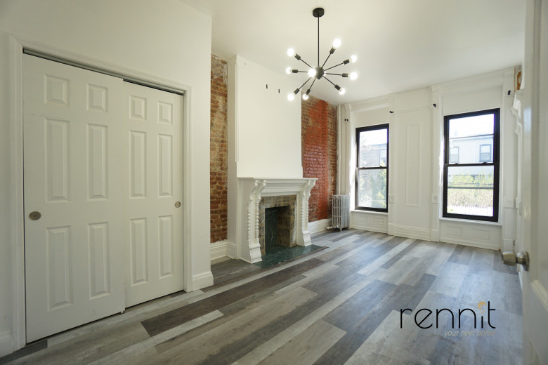 1002 Putnam Ave, Apt 1 Image 7