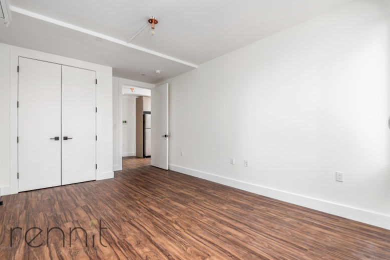 26-24 4th St, Apt 503A Image 7