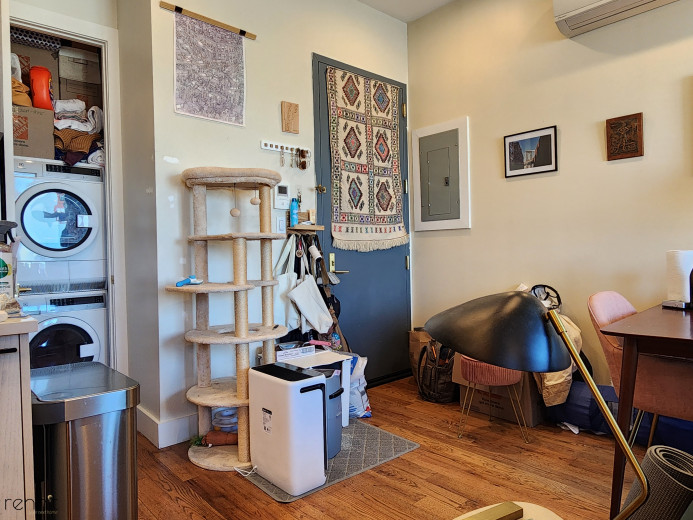 1525 St Johns Pl, Apt 5B Image 6