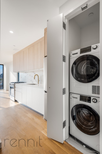 375 Dean St, Apt 1102 Image 5