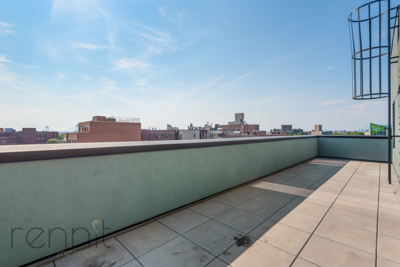 125 Kings Hwy, Apt 7A Image 2