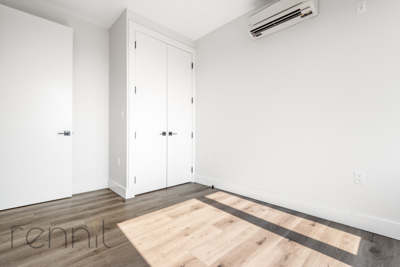 125 Kings Hwy, Apt 7A Image 11