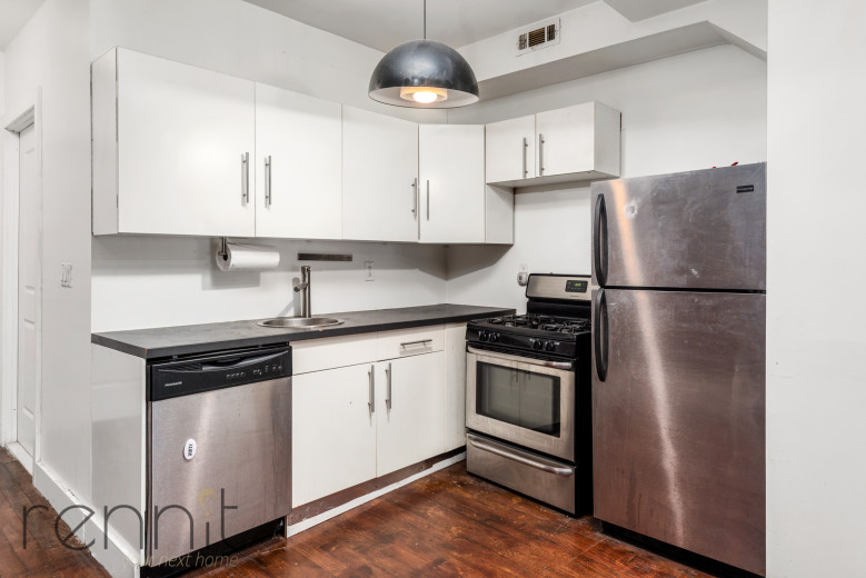 571 St Johns Pl, Apt 1L Image 3