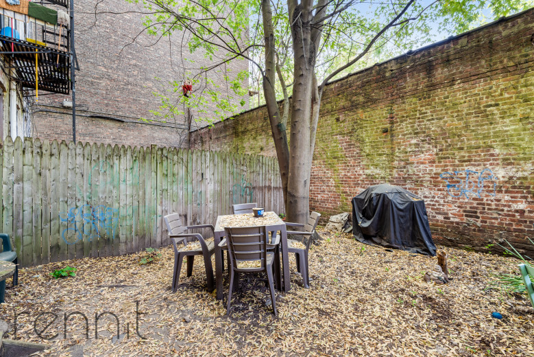 571 St Johns Pl, Apt 1L Image 5