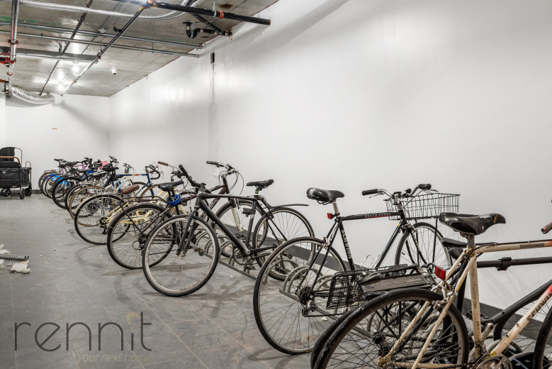 33 Little Nassau St, Apt 808 Image 14