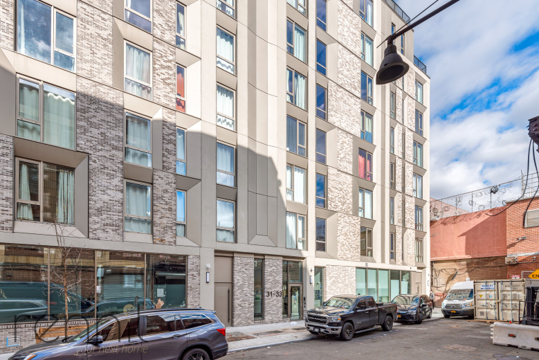 33 Little Nassau St, Apt 808 Image 17