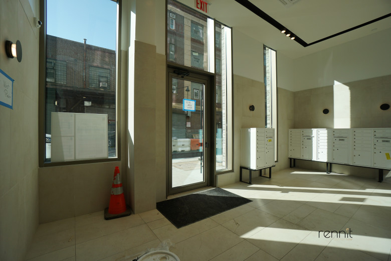 33 Little Nassau St, Apt 808 Image 18