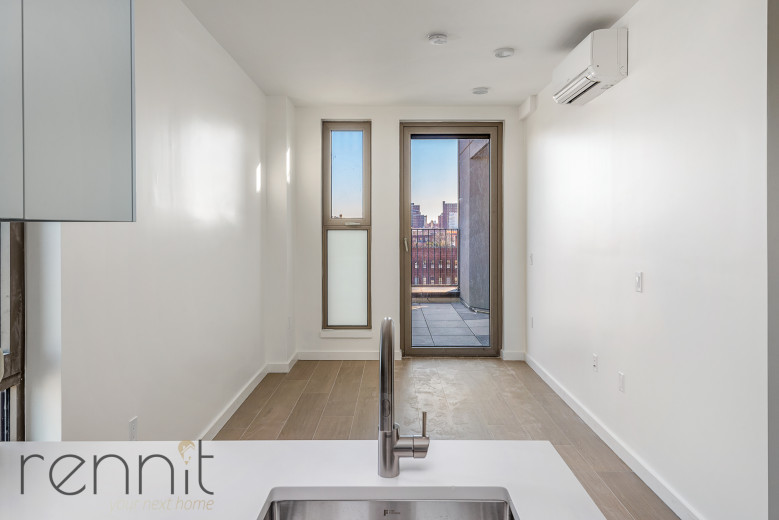 33 Little Nassau St, Apt 808 Image 3