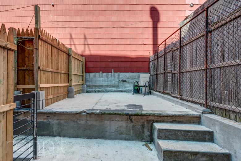 205 Johnson Ave, Apt 1L Image 14