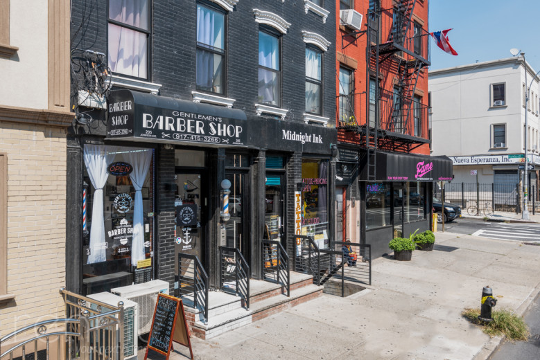 205 Johnson Ave, Apt 1L Image 17