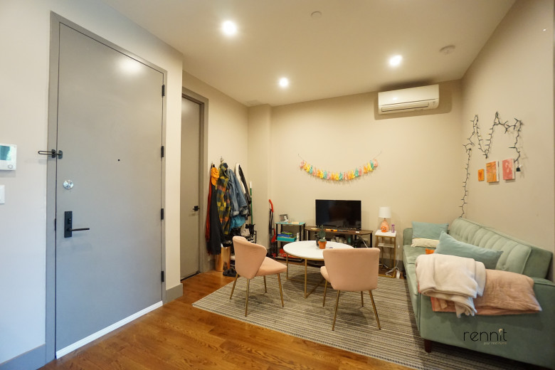 211 Troy Ave, Apt 2A Image 11