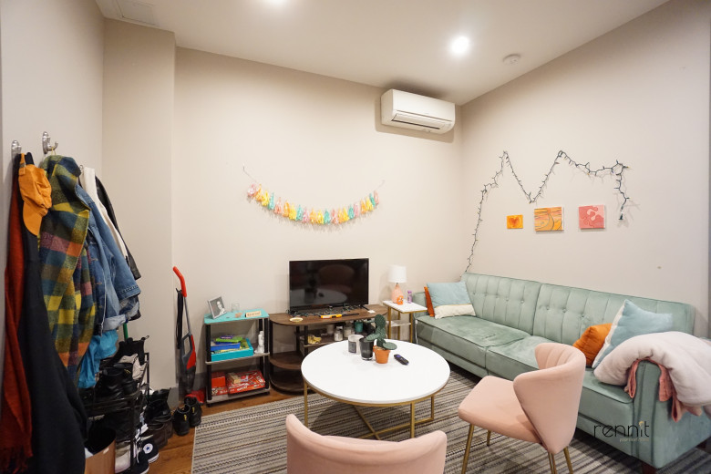 211 Troy Ave, Apt 2A Image 4