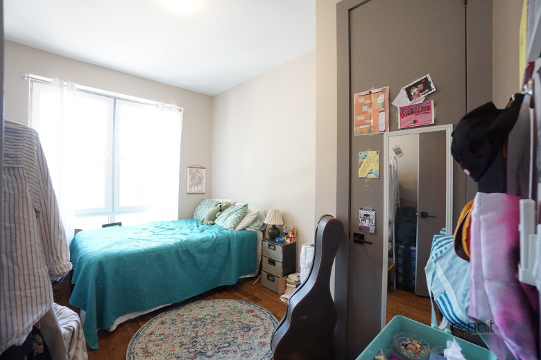 211 Troy Ave, Apt 2A Image 5