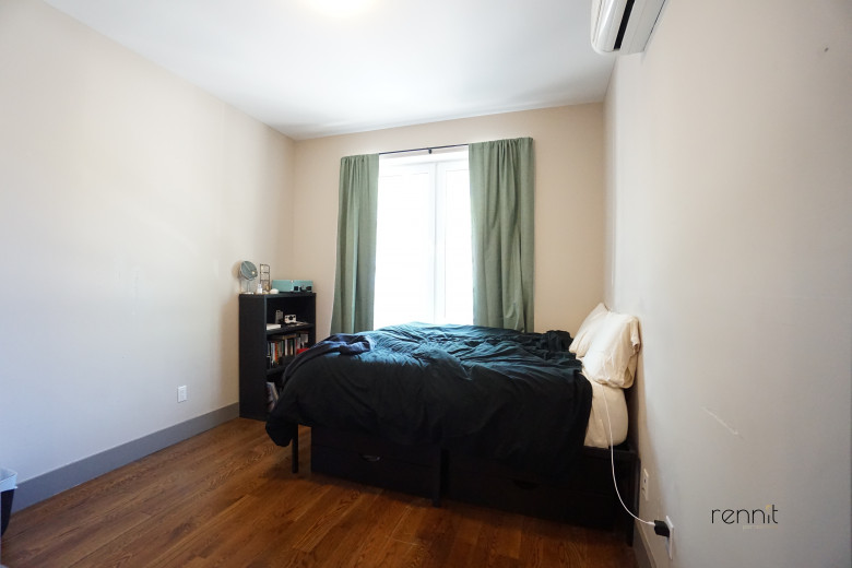 211 Troy Ave, Apt 2A Image 9