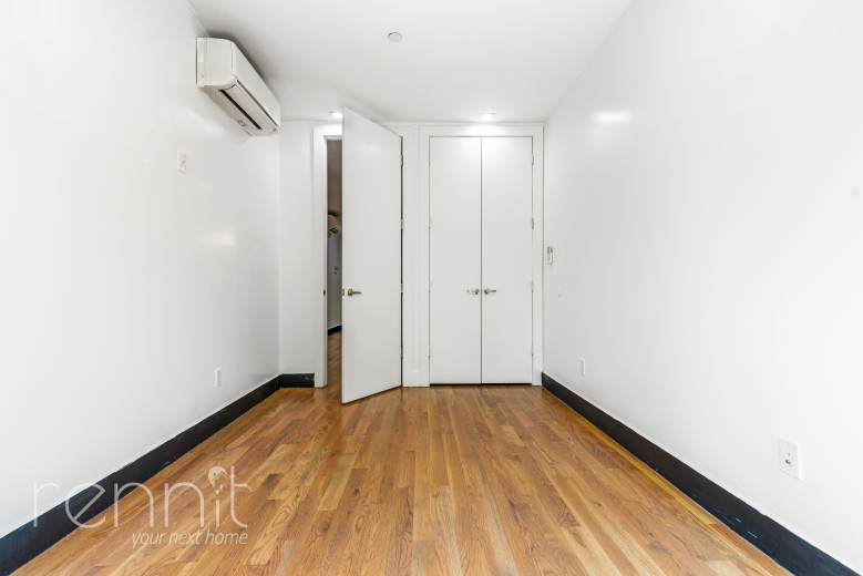 562 Park Pl, Apt 4B Image 10