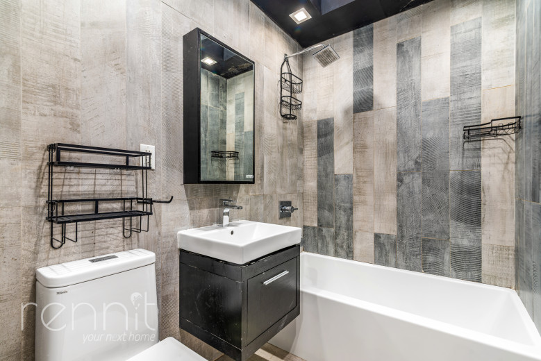 562 Park Pl, Apt 4B Image 11