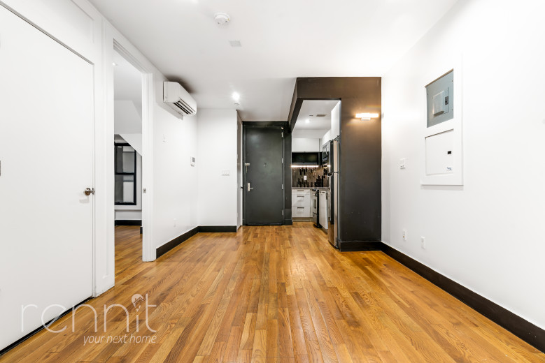 562 Park Pl, Apt 4B Image 12
