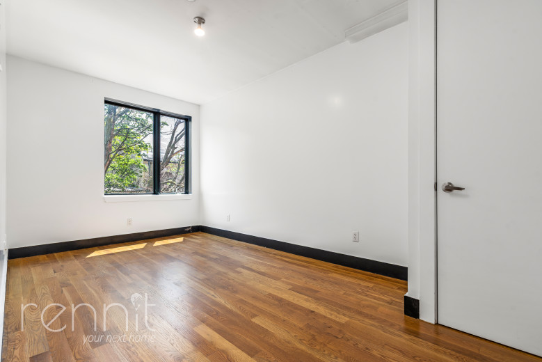 562 Park Pl, Apt 4B Image 15