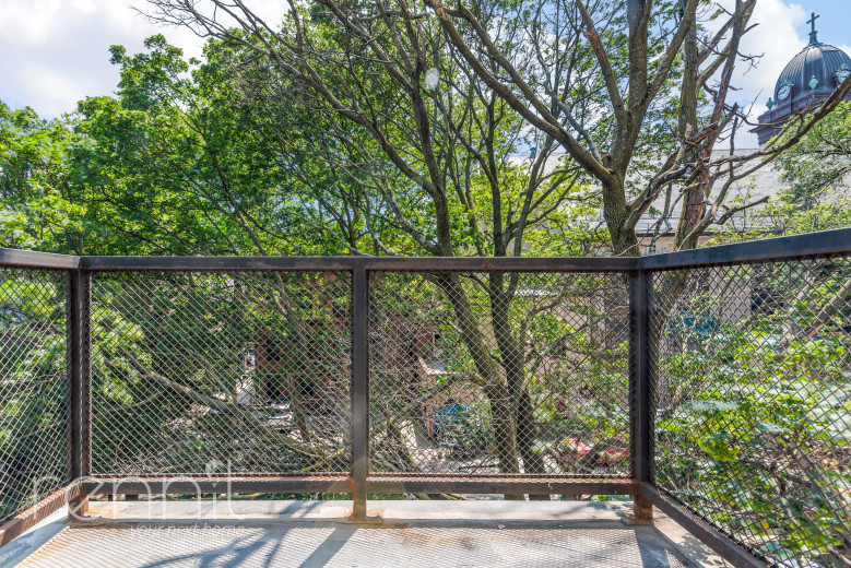 562 Park Pl, Apt 4B Image 17