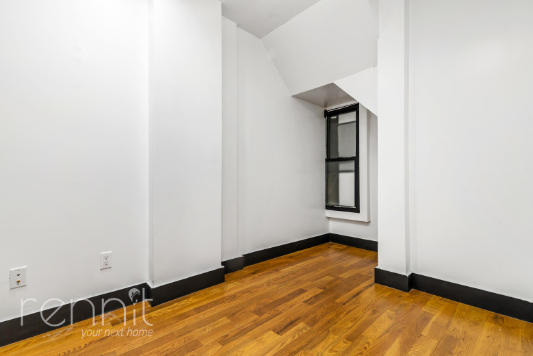 562 Park Pl, Apt 4B Image 18