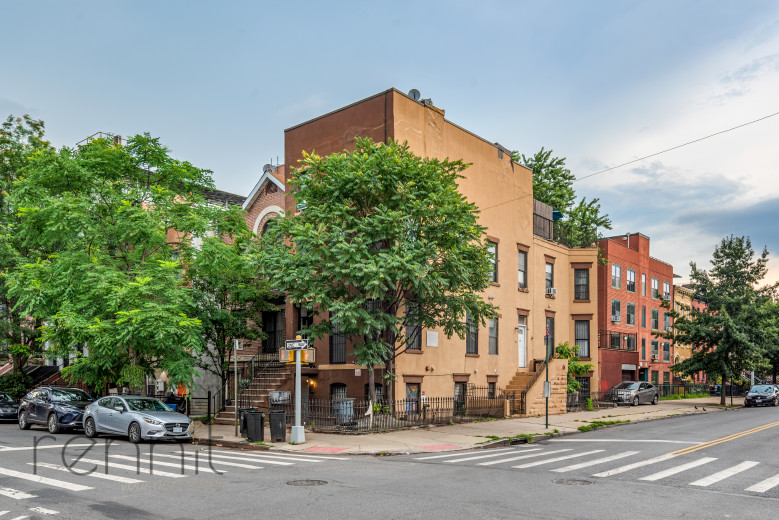 453 Franklin Ave, Apt 2B Image 22