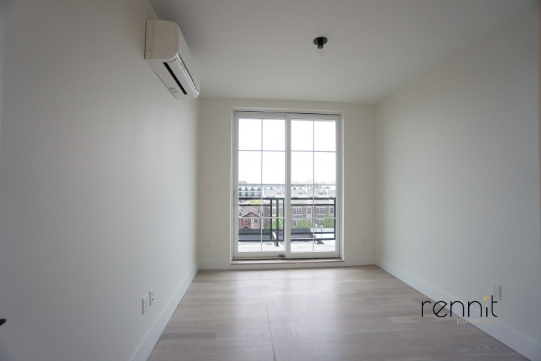 933 Rogers Ave, Apt 7D Image 12