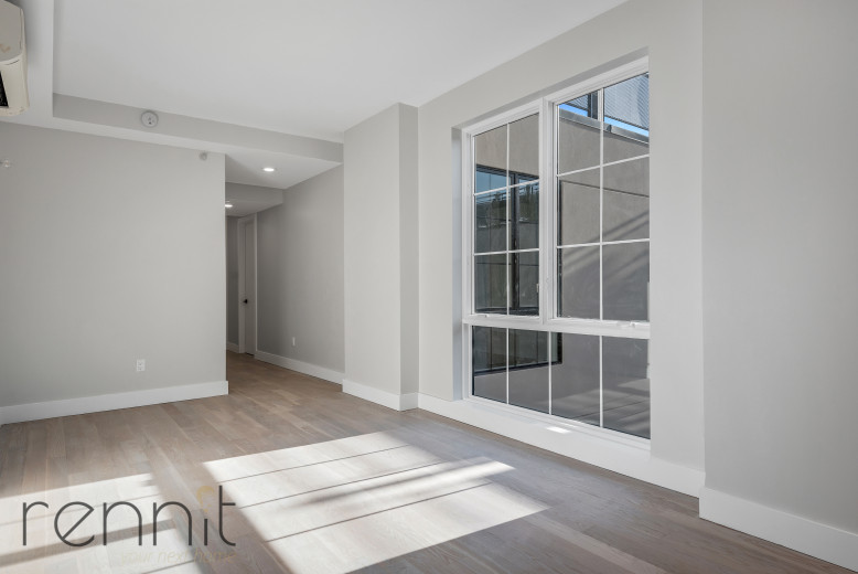 933 Rogers Ave, Apt 7D Image 3