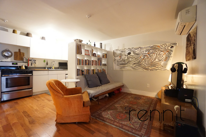 1249 Madison St, Apt 1 Image 3