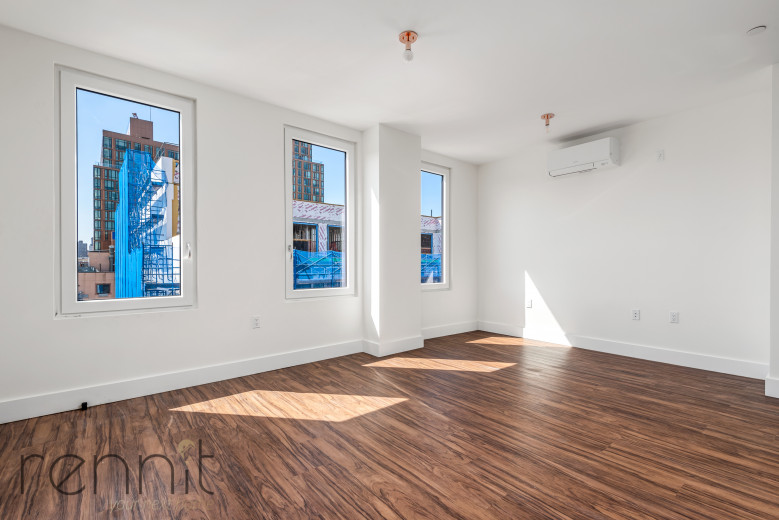 26-25 3rd St, Apt 207B Image 1