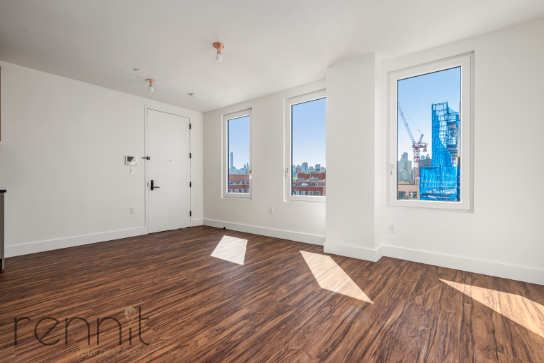 26-25 3rd St, Apt 207B Image 2