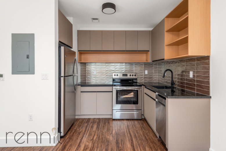 26-25 3rd St, Apt 207B Image 5