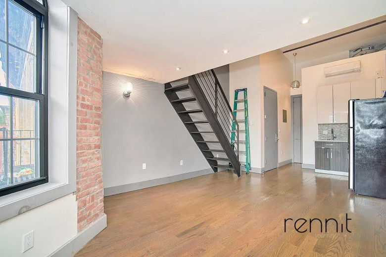 71 Stuyvesant Ave, Apt 301 Image 4