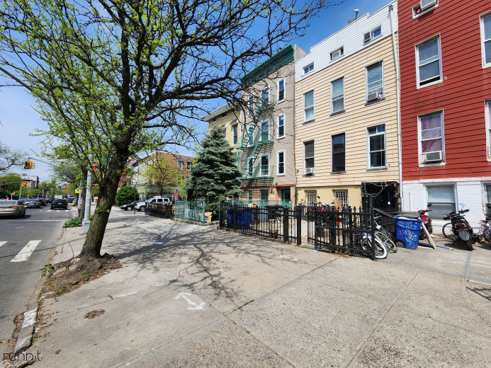 849 Bushwick Ave, Apt 1 Image 18