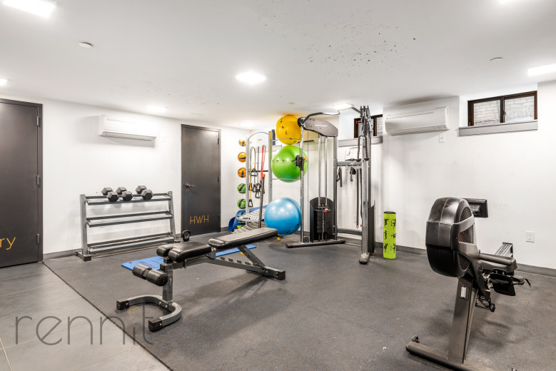 1016 Carroll St, Apt 2C Image 18