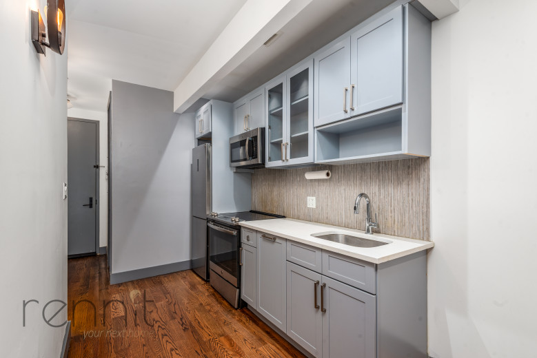 1016 Carroll St, Apt 2C Image 4