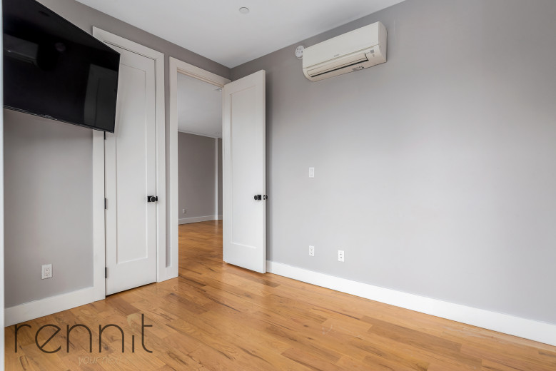 100 Suydam St, Apt 3C Image 5