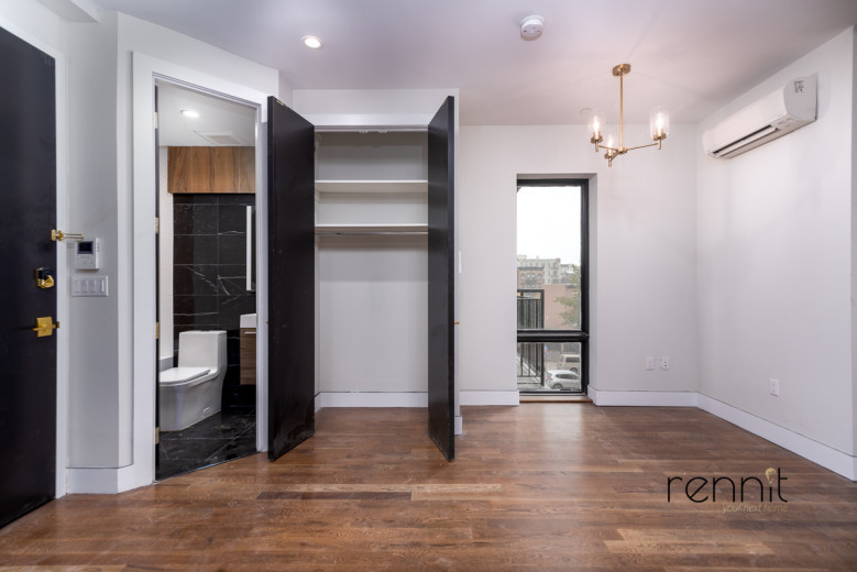 312 Keap St, Apt 2B Image 3