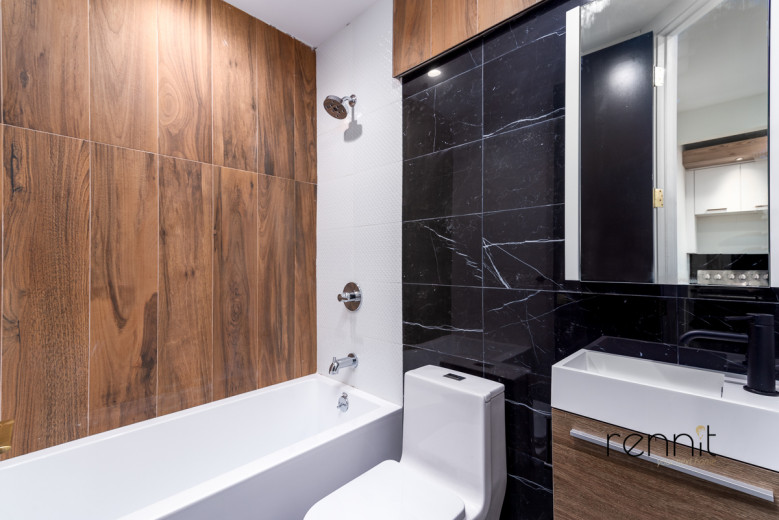 312 Keap St, Apt 2B Image 4