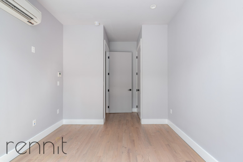 336 E 28th St, Apt 1 Image 12