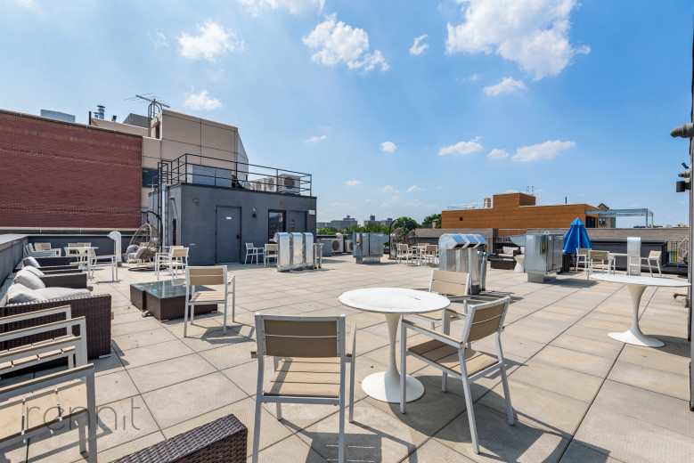 774 Lexington Ave, Apt 1A Image 16