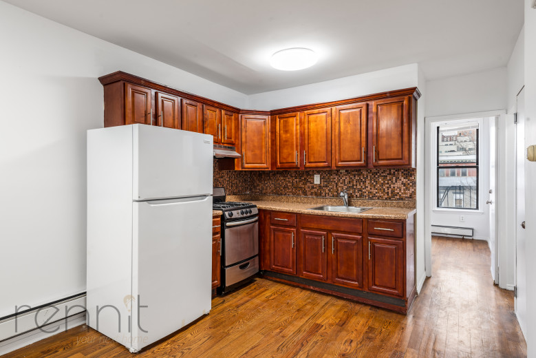 851 Lafayette Ave, Apt 4 Image 12