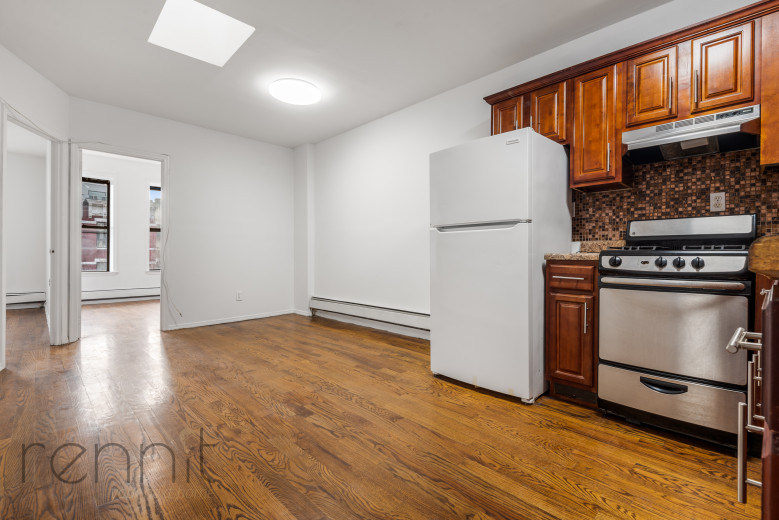 851 Lafayette Ave, Apt 4 Image 6