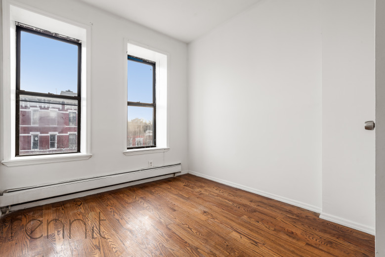 851 Lafayette Ave, Apt 4 Image 7