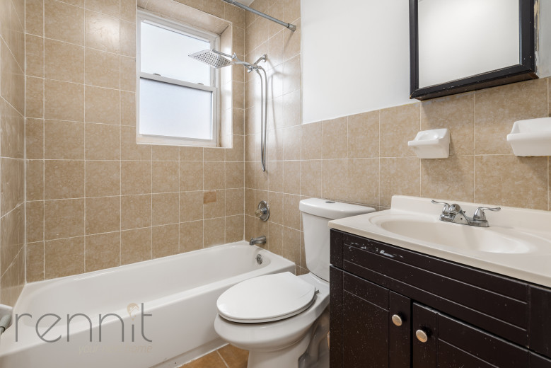 851 Lafayette Ave, Apt 4 Image 9