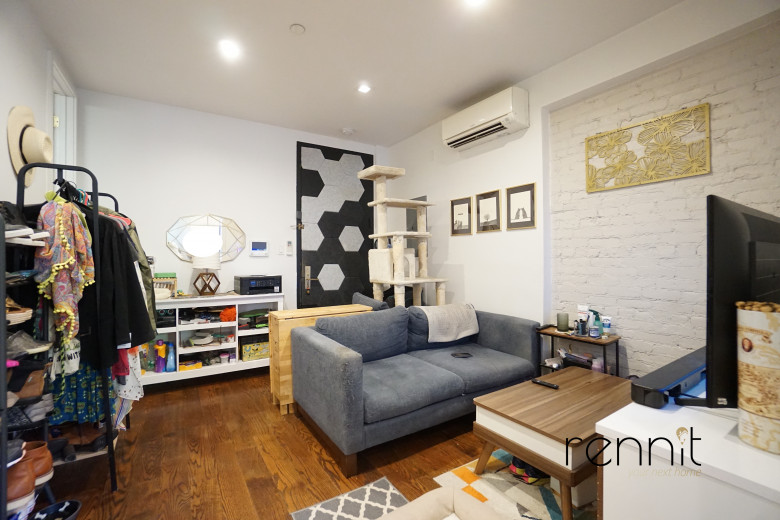 140 Martense St, Apt 3B Image 7