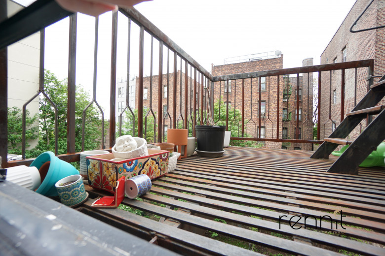 140 Martense St, Apt 4B Image 4