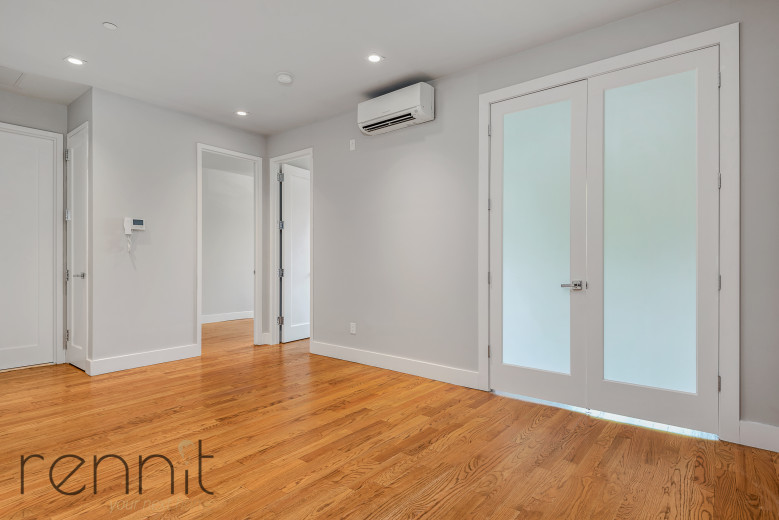 1446 Bedford Ave, Apt 2B Image 5