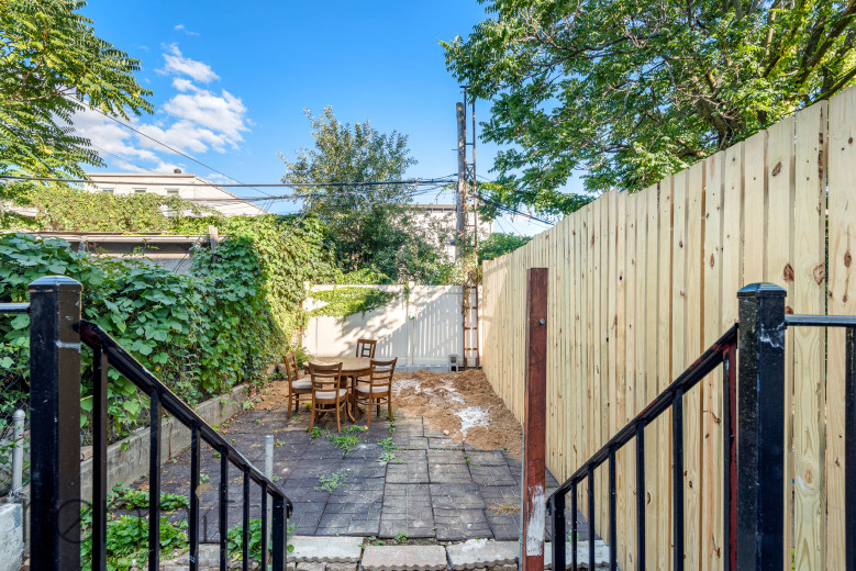 1816 Himrod St, Apt 1L Image 10