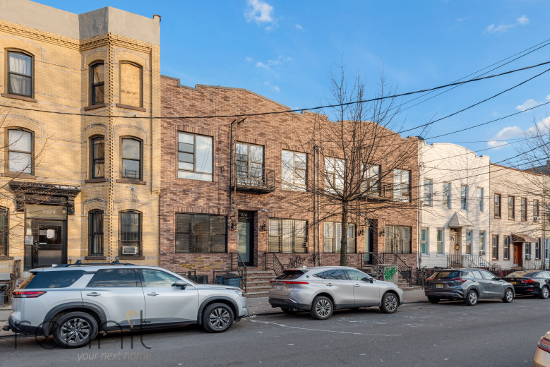 914 Hart St, Apt 2F Image 16